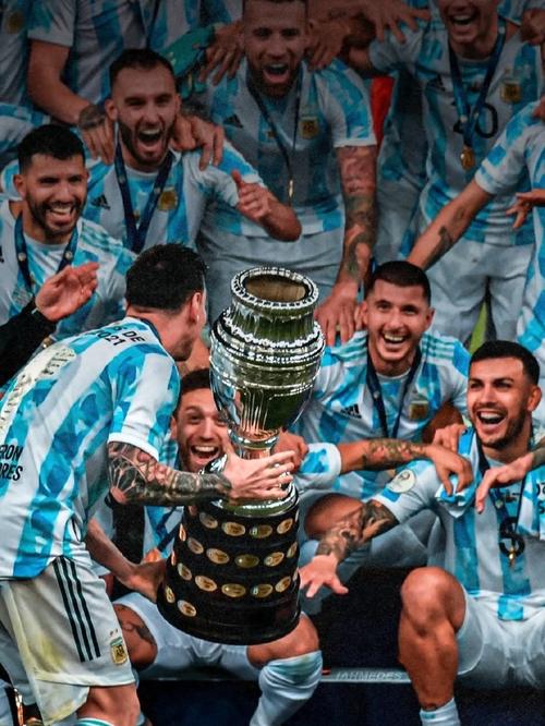 Sevilla đấu Với Juventus